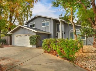 93 Grand Rio Cir, Sacramento, CA 95826