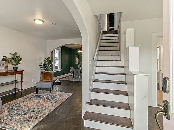 2nd image of 143 N Rainier Ave