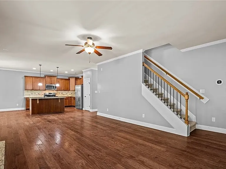 138 Valley Brook Ln — Photo 7