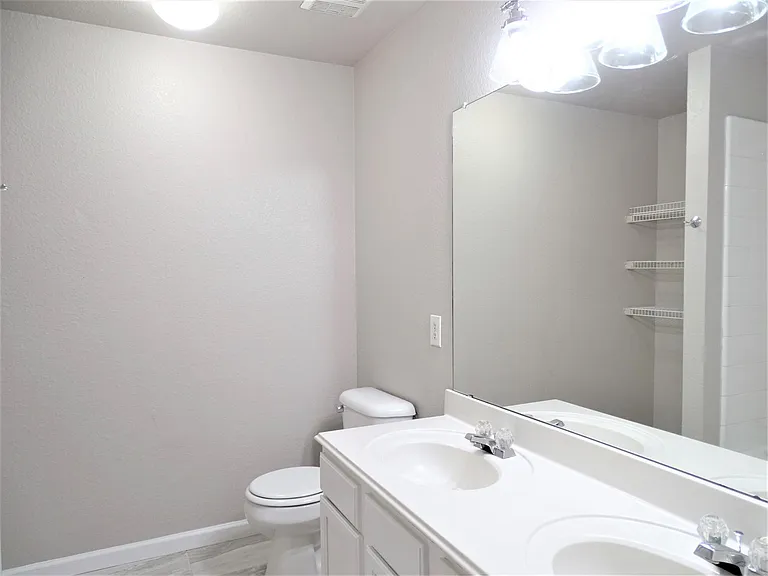 2809 Briargrove Ln — Photo 18