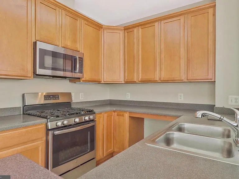 12824 Clarksburg Square Rd #1 — Photo 17