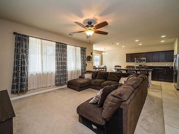 5th image of 2282 N Heron Dr