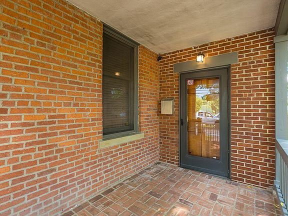 5th image of 391 Siebert St