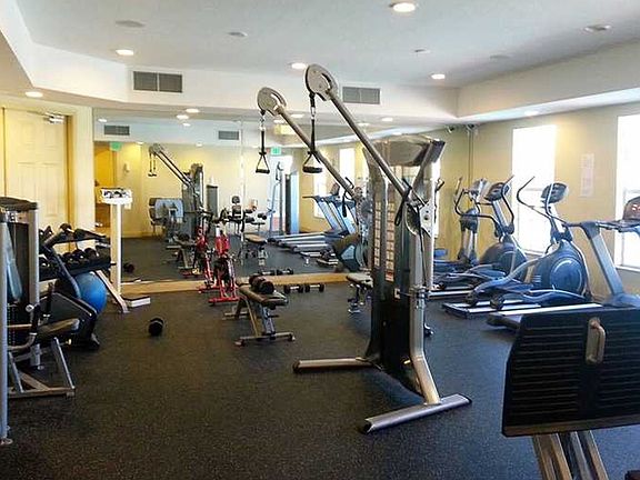 5th image of 5927 Glasgow Way