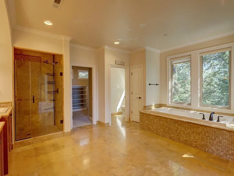 10925 SE Lake Rd — Photo 20