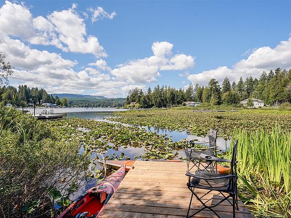 2nd image of 2391 Shawnigan Lake Rd
