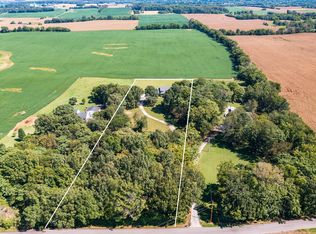 6113 Price Rd, Orlinda, TN 37141