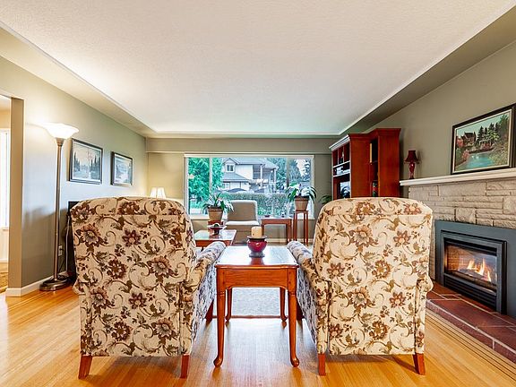 5th image of 13789 Bentley Rd