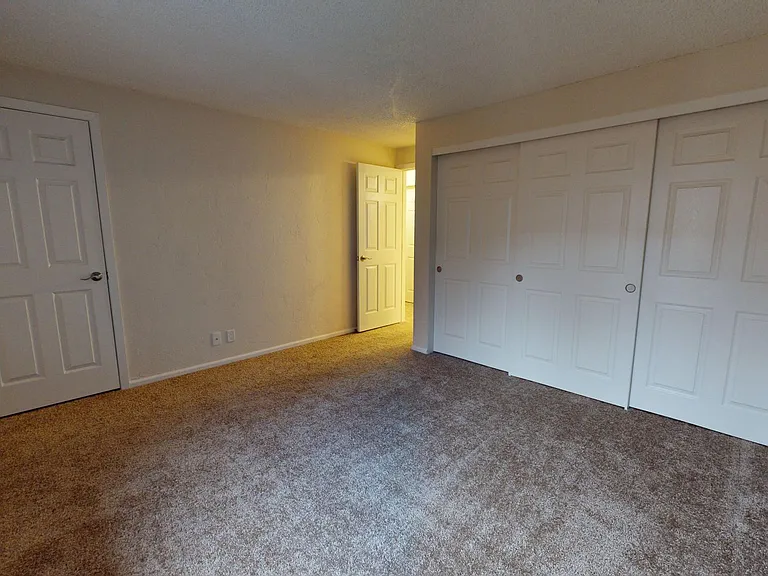 Kentfield Townhomes I & II — Photo 116