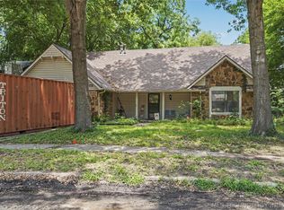 2300 W Delmar St, Broken Arrow, OK 74012