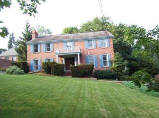 3327 Ponoka Rd, Pittsburgh, PA 15241