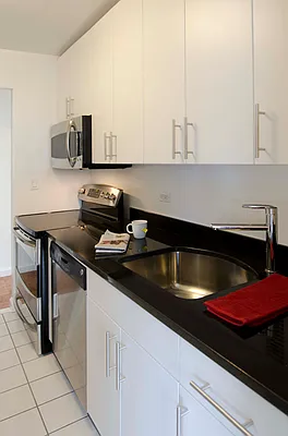 Rented by Urbana Properties | media 17