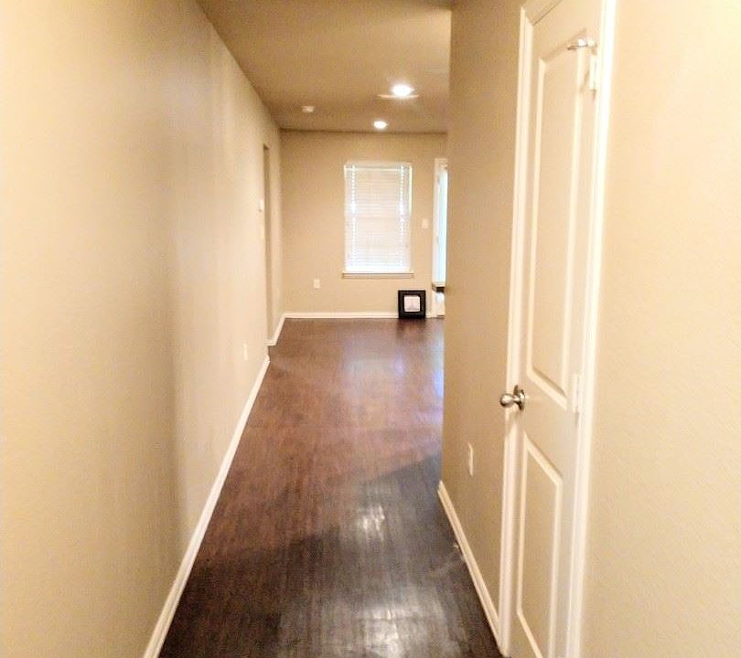 1st image of 1019 & 1021 S Welch St
