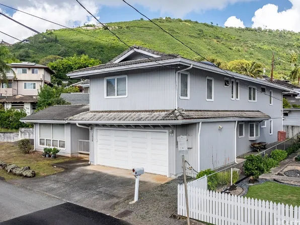 2028 Mohala Way, Honolulu, HI 96822