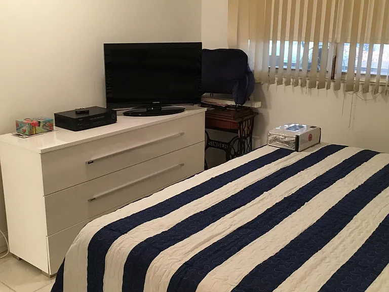 189 Waterford Cir #H — Photo 21