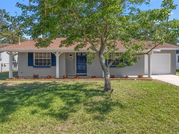 2613 E 113th Ave, Tampa, FL 33612