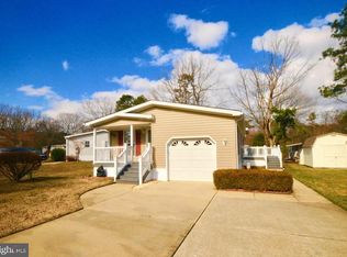 38 Swift Run Dr, Sicklerville, NJ 08081