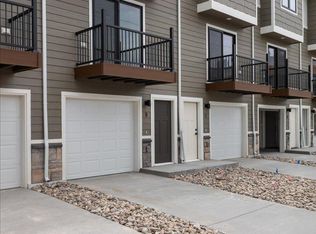 569 N 12th St, Laramie, WY 82072