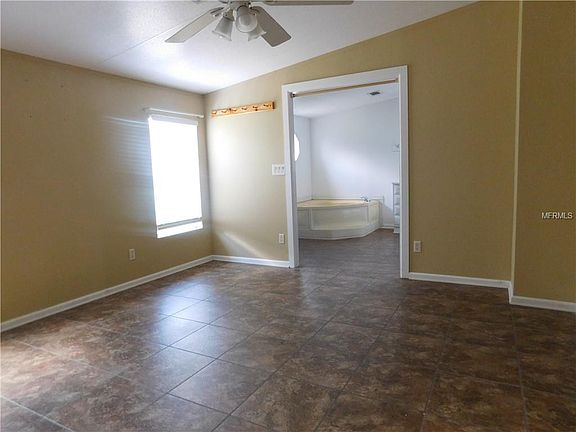 5th image of 12829 Hawk Hill Dr
