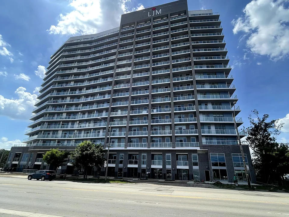 2782 Barton St E #1513