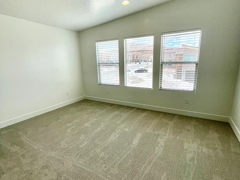 5891 S Mythical Ln — Photo 11