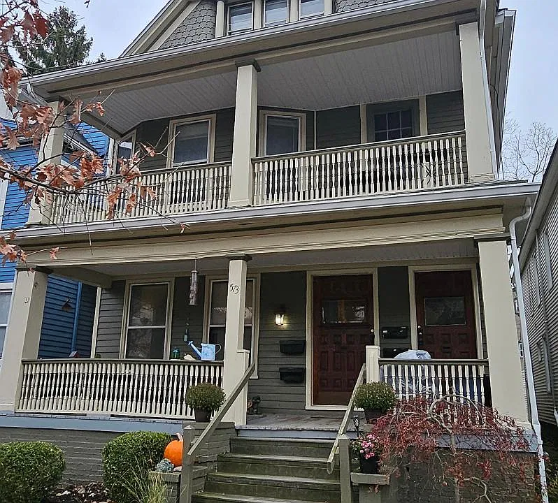 573 Auburn Ave #1