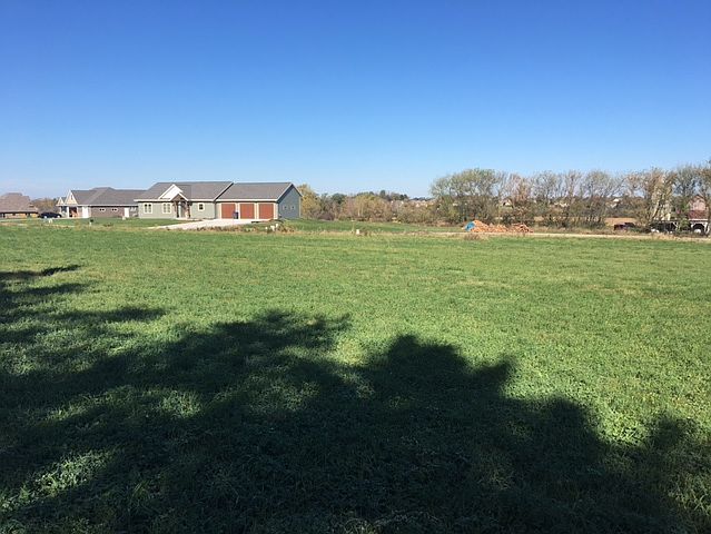 1st image of Block Otter Ct #16-17