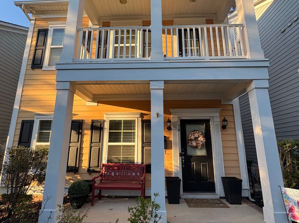 34 Old Shandon Cir