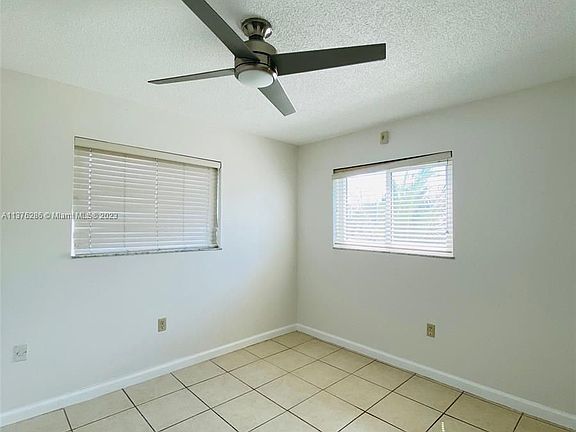 3rd image of 3536 NE 168th St APT 407