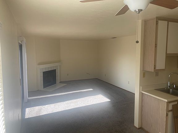 4th image of 3384 La Canada Dr APT 8