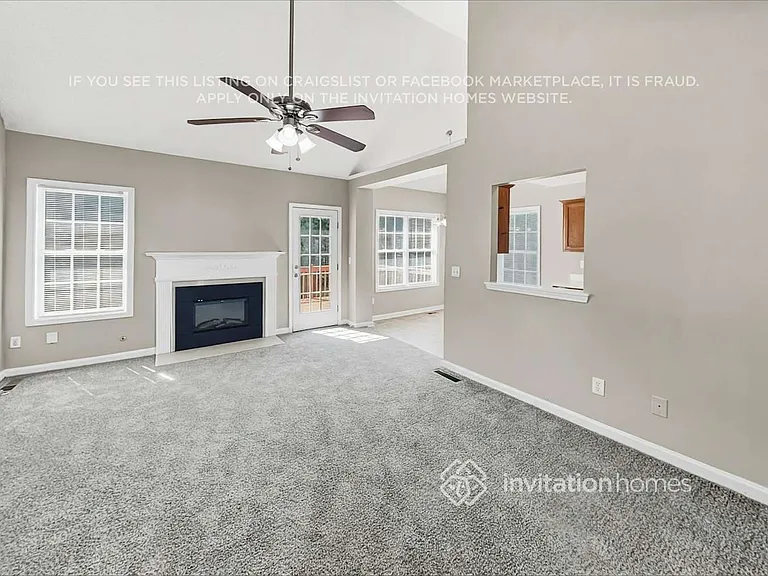 73 Richmond Dr — Photo 6