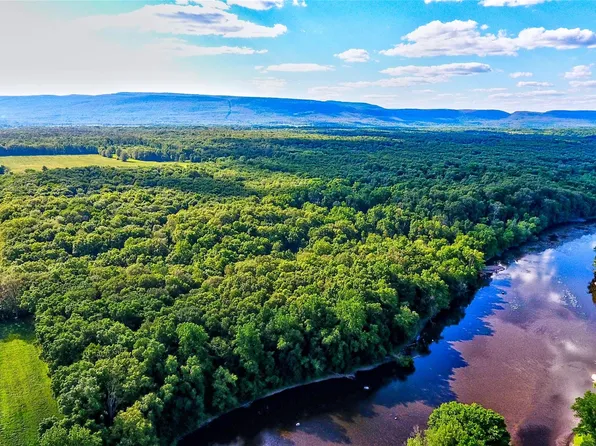 Albany Post Road, Gardiner, NY 12525