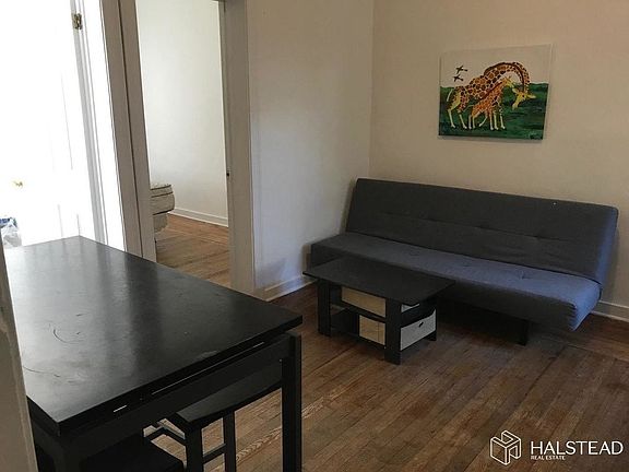 3rd image of 205 W 103rd St #2B3