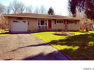 7719 Farley Ln, Manlius, NY