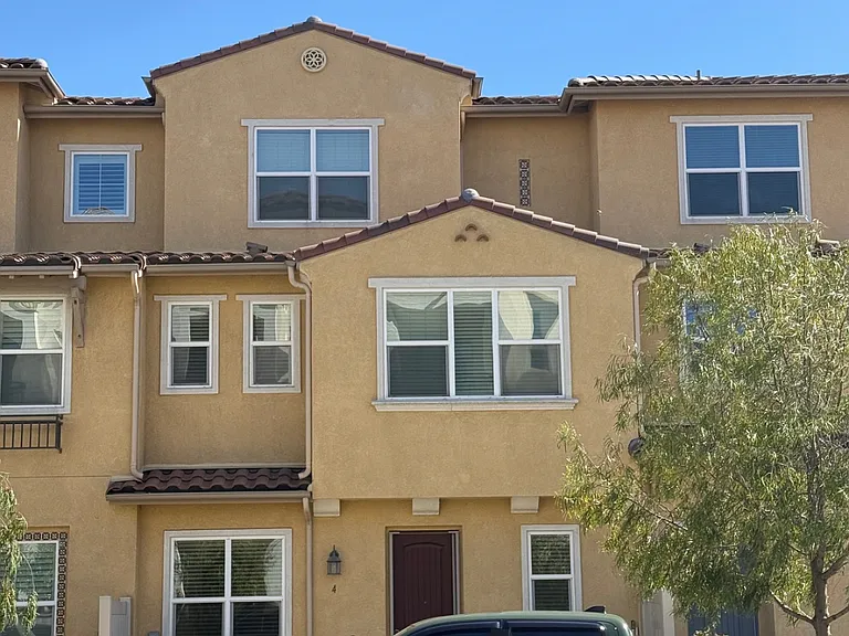 1290 Santa Liza Ave #4 — Photo 1