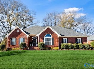 3016 Tantallon Dr SE, Owens Cross Roads, AL 35763