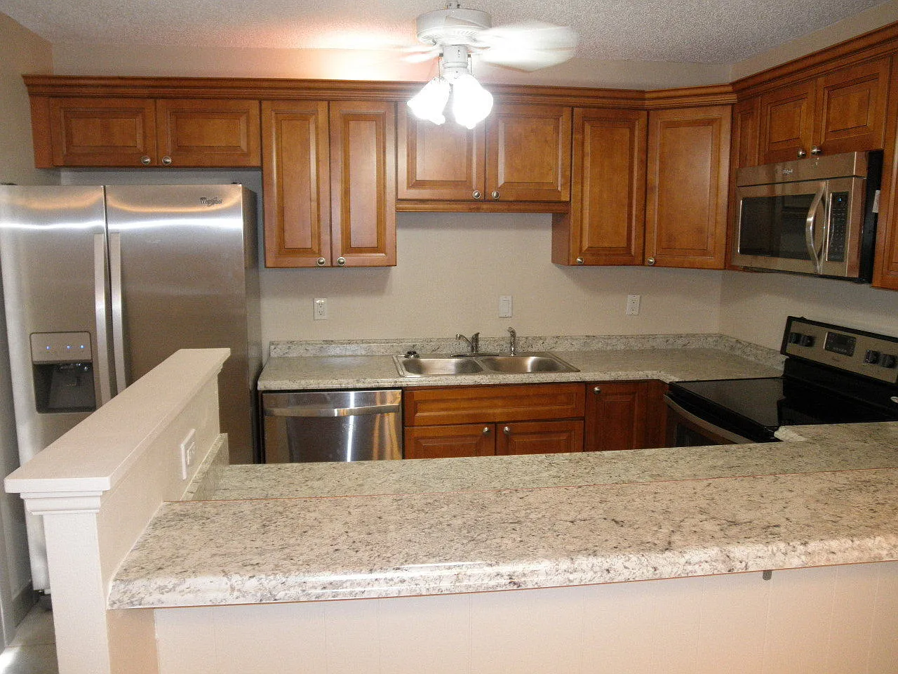 Springdale Townhomes — Photo 4