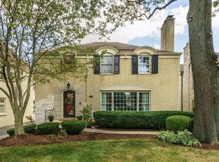 1407 Lathrop Ave, River Forest, IL 60305