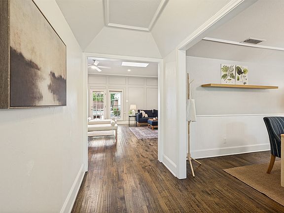 4th image of 7718 Arborside Dr