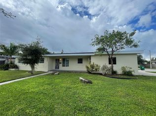 9700 Irene Dr, Cutler Bay, FL 33157