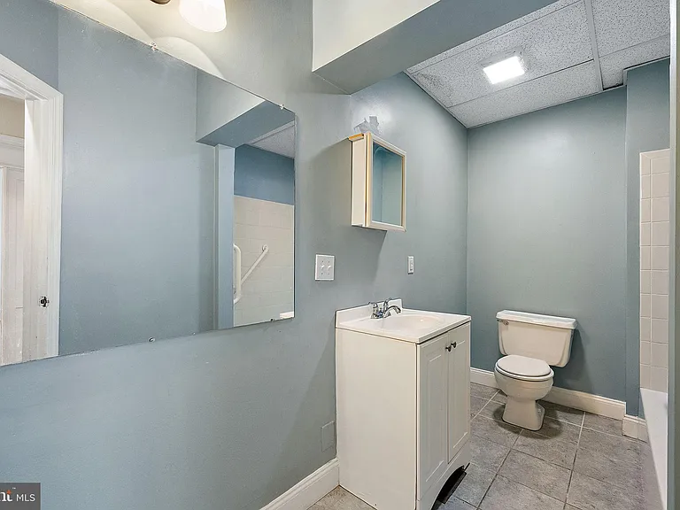 1401 Delaware Ave #1F — Photo 10
