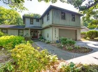 16384 152nd Ave, Spring Lake, MI 49456