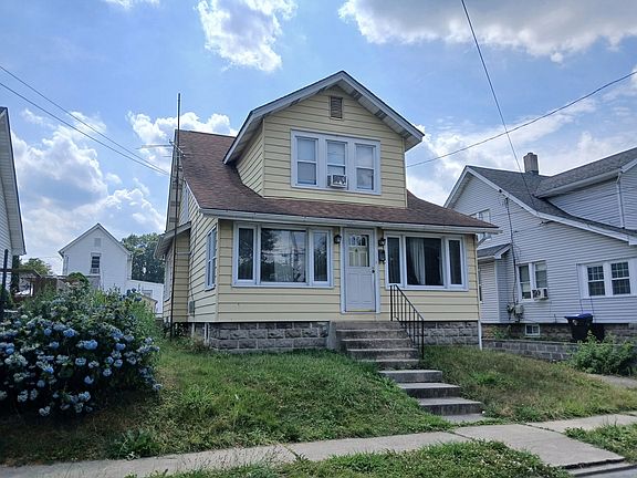2nd image of 1804 Huddell Ave
