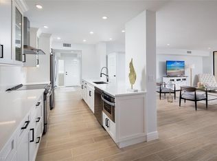 11 Bluebill Ave APT 301, Naples, FL 34108