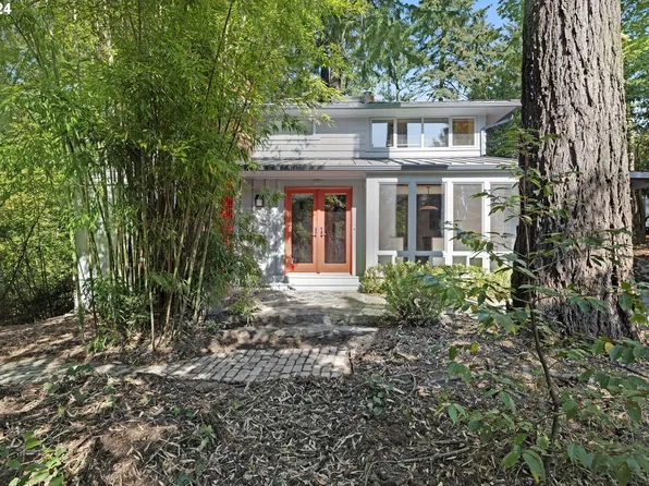 3901 SW Hamilton St, Portland, OR 97221