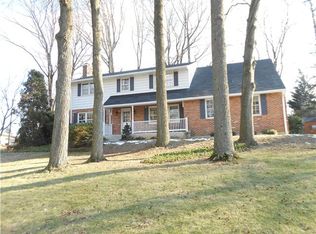 2110 Dunhill Dr, Wilmington, DE 19810