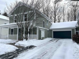 25 Stannard Dr, Essex Junction, VT 05452