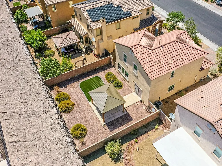 305 Via Franciosa Dr — Photo 30