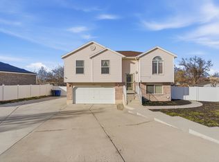 7522 W Tam Dr, Magna, UT 84044