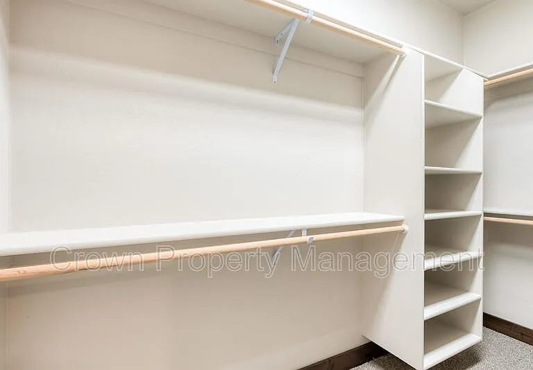 4032 Snowberry Ave — Photo 24